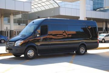 Mercedes Benz Executive Sprinter 3500-series Up to 14 passengers with storage unit